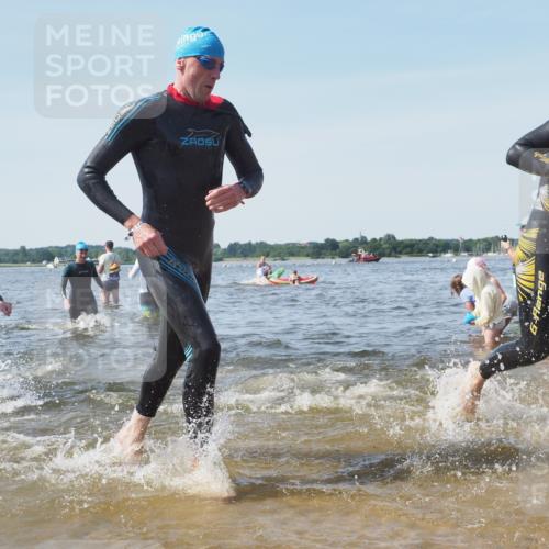 22.06.2025 - Viking Triathlon KatJ http://msf.ph/oto/8104527 22.06.2025 10:35:35 Schwimmen 20, 47, 62, 107, 127, 134, 154, 320, 395, 415, 482, 602 meine-sportfotos.de