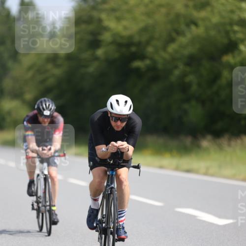 22.06.2025 - Viking Triathlon Yannick Fuchs http://msf.ph/oto/8104531 22.06.2025 11:28:11 Radfahren 210, 266, 331, 337, 433, 454, 459, 639 meine-sportfotos.de