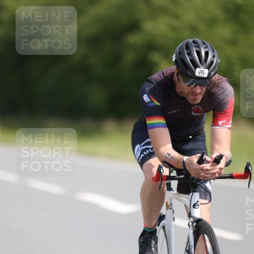 22.06.2025 - Viking Triathlon Yannick Fuchs http://msf.ph/oto/8104557 22.06.2025 11:28:13 Radfahren 210, 266, 331, 337, 433, 454, 459 meine-sportfotos.de