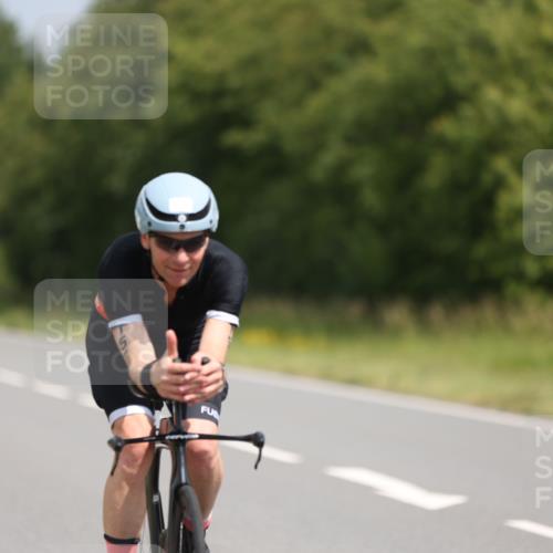 22.06.2025 - Viking Triathlon Yannick Fuchs http://msf.ph/oto/8104582 22.06.2025 12:08:01 Radfahren 157, 166, 325, 334, 468 meine-sportfotos.de