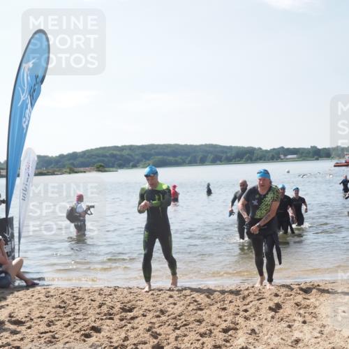 22.06.2025 - Viking Triathlon MichiJ http://msf.ph/oto/8104589 22.06.2025 10:47:50 Schwimmen 71, 84, 190, 223, 261, 285, 452 meine-sportfotos.de
