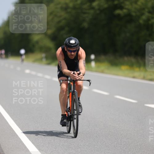 22.06.2025 - Viking Triathlon Yannick Fuchs http://msf.ph/oto/8104603 22.06.2025 12:08:03 Radfahren 29, 157, 166, 325, 334, 468 meine-sportfotos.de