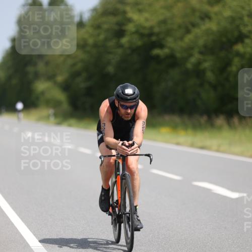 22.06.2025 - Viking Triathlon Yannick Fuchs http://msf.ph/oto/8104611 22.06.2025 12:08:04 Radfahren 29, 157, 166, 325, 334, 468 meine-sportfotos.de