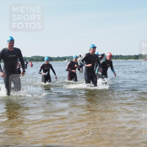 22.06.2025 - Viking Triathlon KatJ http://msf.ph/oto/8104631 22.06.2025 10:35:42 Schwimmen 20, 47, 62, 127, 134, 154, 415, 552, 602 meine-sportfotos.de