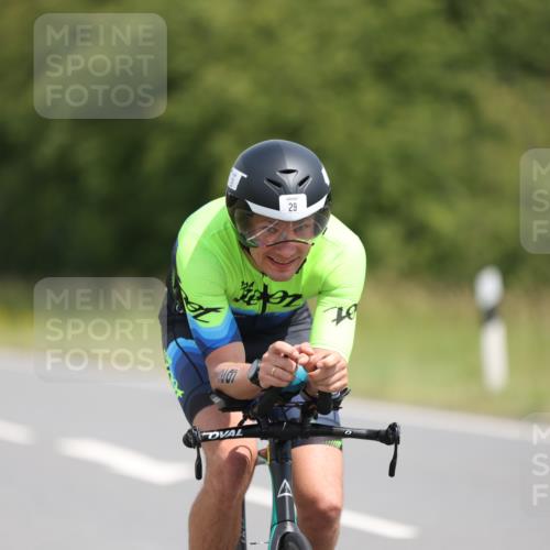 22.06.2025 - Viking Triathlon Yannick Fuchs http://msf.ph/oto/8104659 22.06.2025 12:08:12 Radfahren 29, 34, 46, 144, 164, 166, 228, 297, 321, 451, 633 meine-sportfotos.de