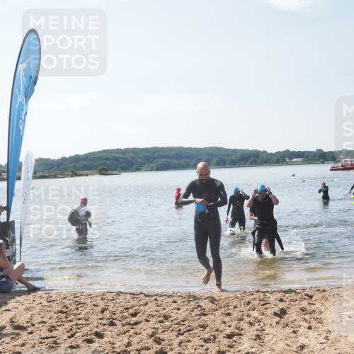 22.06.2025 - Viking Triathlon MichiJ http://msf.ph/oto/8104675 22.06.2025 10:47:54 Schwimmen 84, 190, 223, 285, 452 meine-sportfotos.de