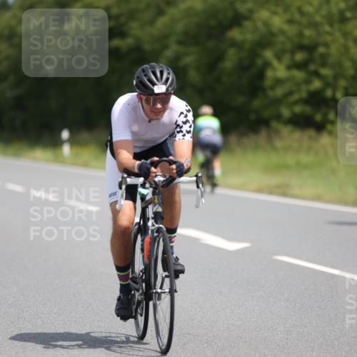 22.06.2025 - Viking Triathlon Yannick Fuchs http://msf.ph/oto/8104676 22.06.2025 12:08:13 Radfahren 29, 34, 46, 144, 164, 228, 297, 321, 451, 633 meine-sportfotos.de