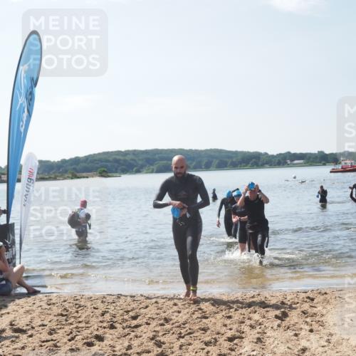 22.06.2025 - Viking Triathlon MichiJ http://msf.ph/oto/8104700 22.06.2025 10:47:55 Schwimmen 84, 190, 223, 285, 452 meine-sportfotos.de