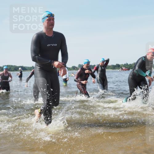 22.06.2025 - Viking Triathlon KatJ http://msf.ph/oto/8104702 22.06.2025 10:35:44 Schwimmen 20, 47, 62, 127, 134, 154, 265, 415, 552, 602 meine-sportfotos.de