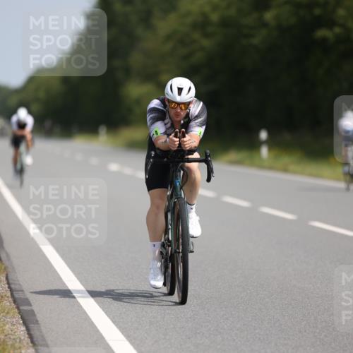 22.06.2025 - Viking Triathlon Yannick Fuchs http://msf.ph/oto/8104704 22.06.2025 11:28:22 Radfahren 22, 210, 211, 269 meine-sportfotos.de