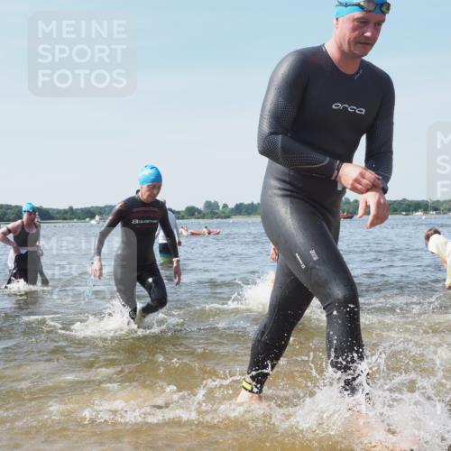 22.06.2025 - Viking Triathlon KatJ http://msf.ph/oto/8104728 22.06.2025 10:35:45 Schwimmen 20, 47, 62, 134, 154, 265, 415, 552, 602 meine-sportfotos.de