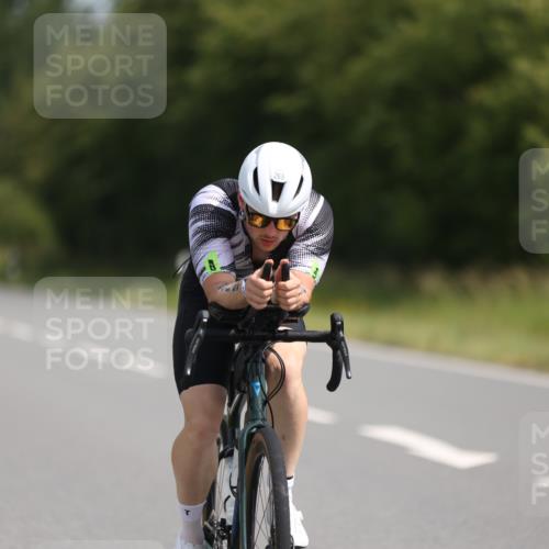 22.06.2025 - Viking Triathlon Yannick Fuchs http://msf.ph/oto/8104729 22.06.2025 11:28:23 Radfahren 22, 210, 211, 269 meine-sportfotos.de
