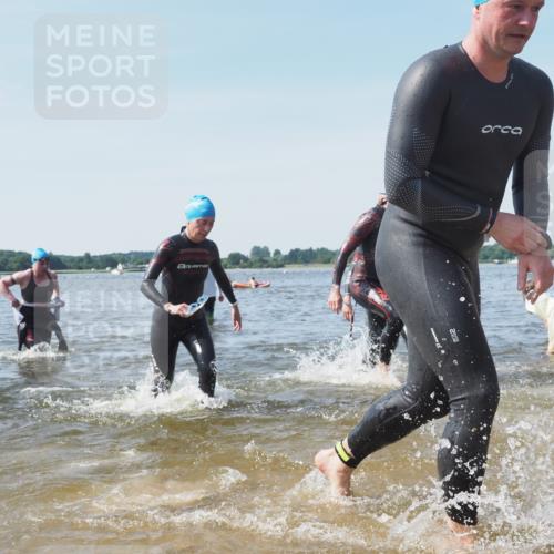 22.06.2025 - Viking Triathlon KatJ http://msf.ph/oto/8104733 22.06.2025 10:35:45 Schwimmen 20, 47, 62, 134, 154, 265, 415, 552, 602 meine-sportfotos.de