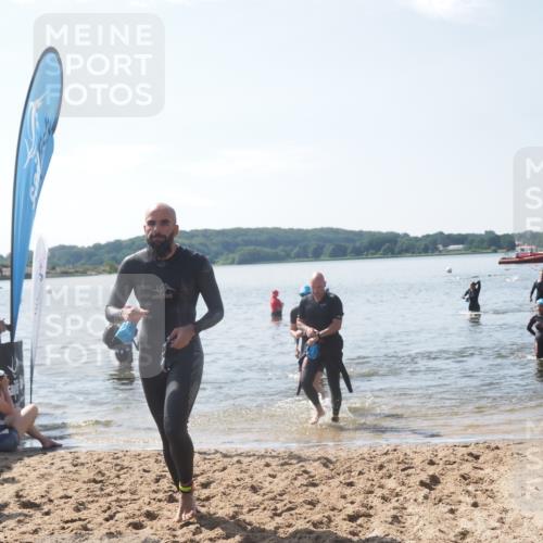 22.06.2025 - Viking Triathlon MichiJ http://msf.ph/oto/8104734 22.06.2025 10:47:56 Schwimmen 84, 190, 223, 285, 452 meine-sportfotos.de