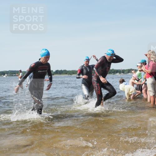 22.06.2025 - Viking Triathlon KatJ http://msf.ph/oto/8104746 22.06.2025 10:35:45 Schwimmen 20, 47, 62, 134, 154, 265, 415, 552, 602 meine-sportfotos.de