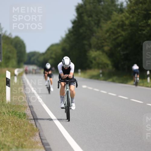 22.06.2025 - Viking Triathlon Yannick Fuchs http://msf.ph/oto/8104775 22.06.2025 11:28:25 Radfahren 22, 211, 269, 476 meine-sportfotos.de