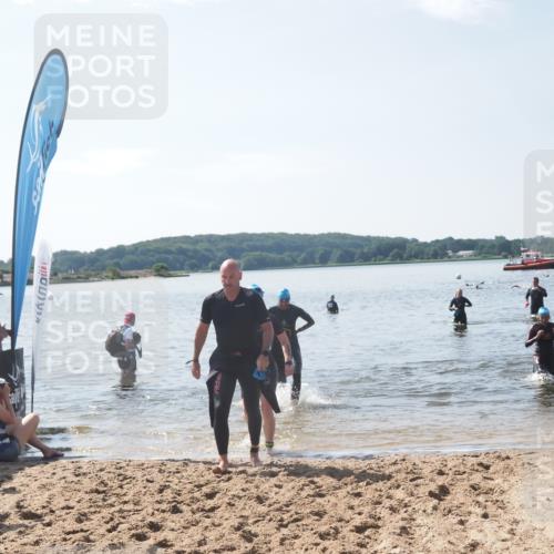 22.06.2025 - Viking Triathlon MichiJ http://msf.ph/oto/8104781 22.06.2025 10:47:58 Schwimmen 190, 223, 285, 452 meine-sportfotos.de