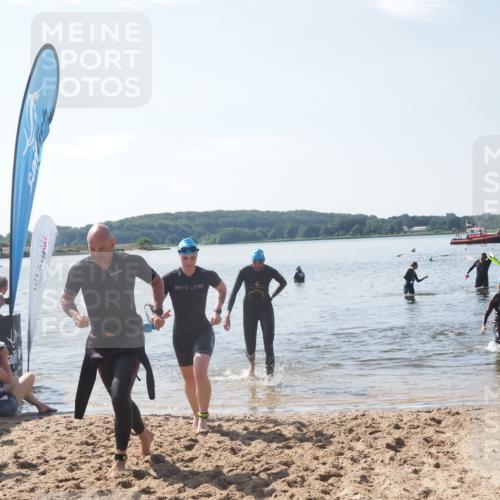 22.06.2025 - Viking Triathlon MichiJ http://msf.ph/oto/8104810 22.06.2025 10:47:59 Schwimmen 190, 223, 285, 452 meine-sportfotos.de