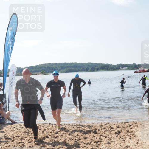 22.06.2025 - Viking Triathlon MichiJ http://msf.ph/oto/8104815 22.06.2025 10:48:00 Schwimmen 190, 223, 285 meine-sportfotos.de