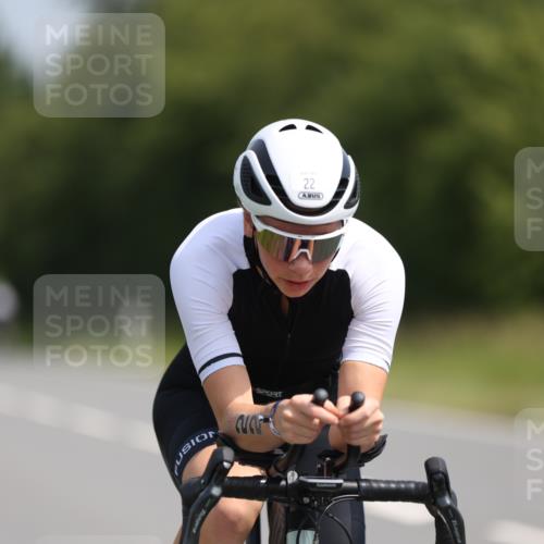 22.06.2025 - Viking Triathlon Yannick Fuchs http://msf.ph/oto/8104835 22.06.2025 11:28:28 Radfahren 22, 211, 269, 476 meine-sportfotos.de