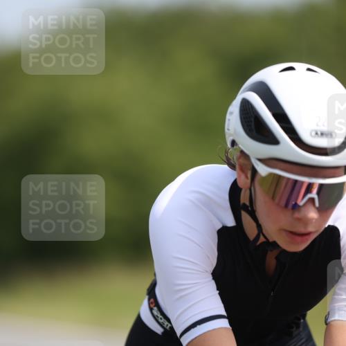 22.06.2025 - Viking Triathlon Yannick Fuchs http://msf.ph/oto/8104842 22.06.2025 11:28:28 Radfahren 22, 211, 269, 476 meine-sportfotos.de