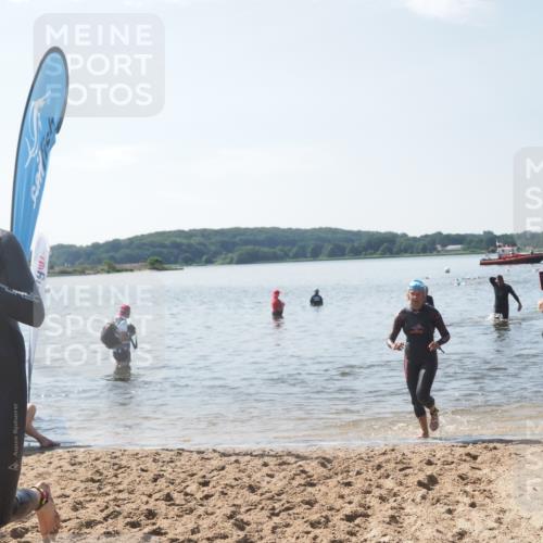 22.06.2025 - Viking Triathlon MichiJ http://msf.ph/oto/8104856 22.06.2025 10:48:03 Schwimmen 37, 190, 223, 364 meine-sportfotos.de