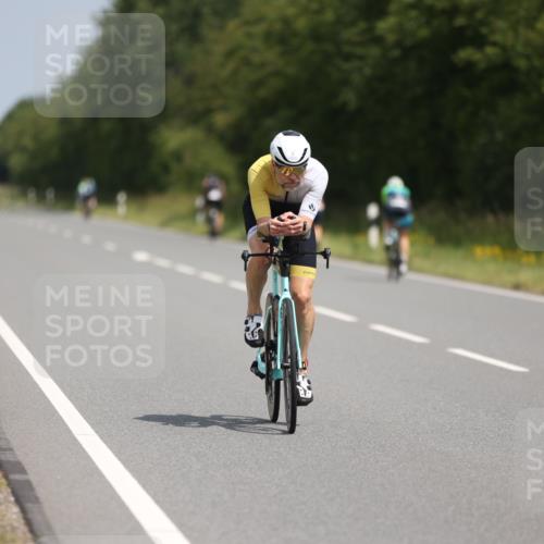 22.06.2025 - Viking Triathlon Yannick Fuchs http://msf.ph/oto/8104861 22.06.2025 12:08:28 Radfahren 91, 192, 441 meine-sportfotos.de