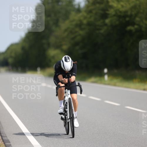 22.06.2025 - Viking Triathlon Yannick Fuchs http://msf.ph/oto/8104862 22.06.2025 11:28:30 Radfahren 22, 211, 476 meine-sportfotos.de
