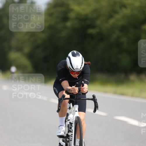 22.06.2025 - Viking Triathlon Yannick Fuchs http://msf.ph/oto/8104878 22.06.2025 11:28:31 Radfahren 22, 211, 476 meine-sportfotos.de