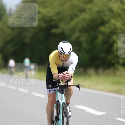 22.06.2025 - Viking Triathlon Yannick Fuchs http://msf.ph/oto/8104879 22.06.2025 12:08:29 Radfahren 91, 192, 441 meine-sportfotos.de