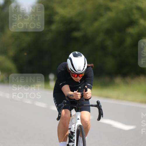 22.06.2025 - Viking Triathlon Yannick Fuchs http://msf.ph/oto/8104881 22.06.2025 11:28:31 Radfahren 22, 211, 476 meine-sportfotos.de