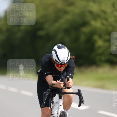 22.06.2025 - Viking Triathlon Yannick Fuchs http://msf.ph/oto/8104887 22.06.2025 11:28:31 Radfahren 22, 211, 476 meine-sportfotos.de