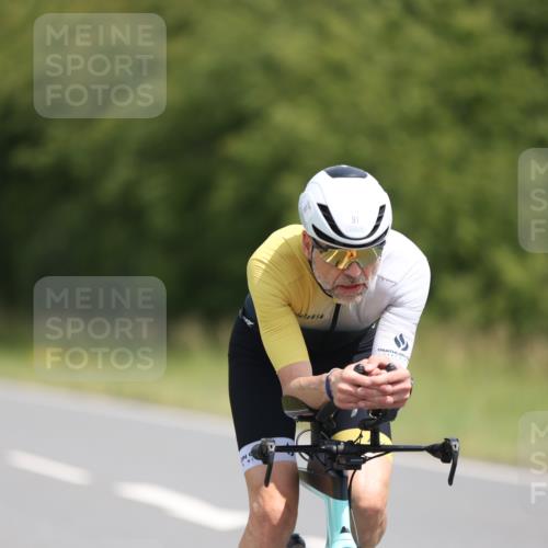 22.06.2025 - Viking Triathlon Yannick Fuchs http://msf.ph/oto/8104893 22.06.2025 12:08:30 Radfahren 91, 192, 441, 453 meine-sportfotos.de