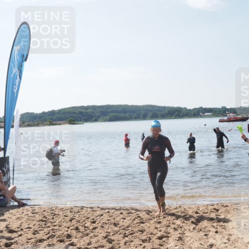 22.06.2025 - Viking Triathlon MichiJ http://msf.ph/oto/8104897 22.06.2025 10:48:05 Schwimmen 37, 190, 364 meine-sportfotos.de