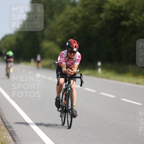 22.06.2025 - Viking Triathlon Yannick Fuchs http://msf.ph/oto/8104911 22.06.2025 11:28:51 Radfahren 3, 11, 33, 171, 347, 509, 614, 648 meine-sportfotos.de