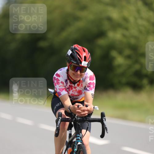 22.06.2025 - Viking Triathlon Yannick Fuchs http://msf.ph/oto/8104928 22.06.2025 11:28:52 Radfahren 3, 11, 33, 171, 347, 509, 614, 648 meine-sportfotos.de