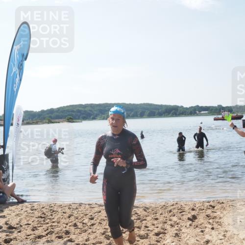 22.06.2025 - Viking Triathlon MichiJ http://msf.ph/oto/8104942 22.06.2025 10:48:07 Schwimmen 37, 364 meine-sportfotos.de