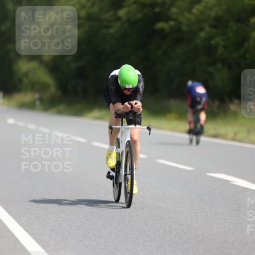 22.06.2025 - Viking Triathlon Yannick Fuchs http://msf.ph/oto/8104949 22.06.2025 11:28:55 Radfahren 3, 11, 14, 33, 171, 251, 310, 347, 509, 614 meine-sportfotos.de