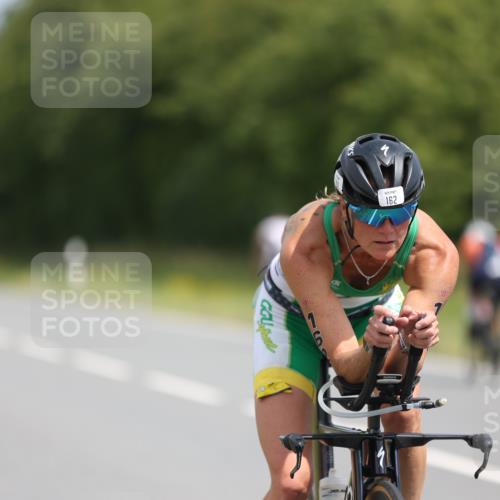 22.06.2025 - Viking Triathlon Yannick Fuchs http://msf.ph/oto/8104965 22.06.2025 12:08:51 Radfahren 14, 99, 117, 162, 463, 632, 640, 651 meine-sportfotos.de