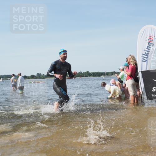 22.06.2025 - Viking Triathlon KatJ http://msf.ph/oto/8104971 22.06.2025 10:36:01 Schwimmen 19, 265, 313, 377, 448, 552, 636 meine-sportfotos.de