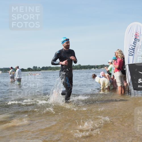 22.06.2025 - Viking Triathlon KatJ http://msf.ph/oto/8104985 22.06.2025 10:36:01 Schwimmen 19, 265, 313, 377, 448, 552, 636 meine-sportfotos.de