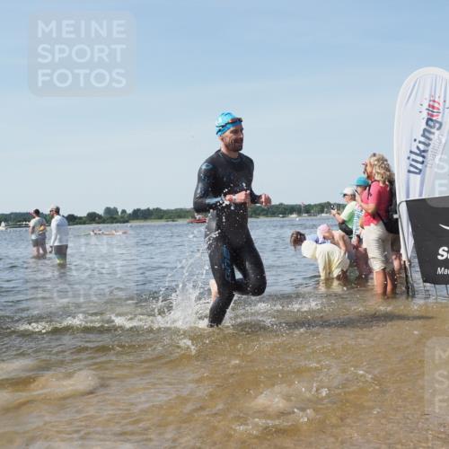22.06.2025 - Viking Triathlon KatJ http://msf.ph/oto/8104991 22.06.2025 10:36:02 Schwimmen 19, 265, 313, 377, 448, 552, 636 meine-sportfotos.de