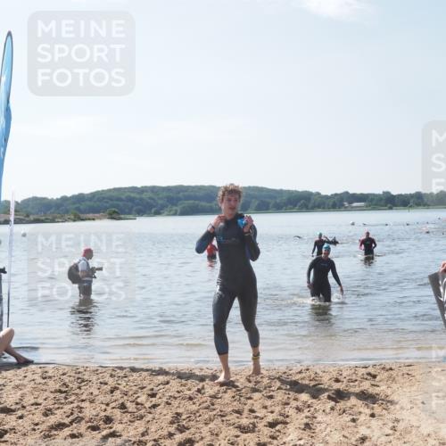 22.06.2025 - Viking Triathlon MichiJ http://msf.ph/oto/8105013 22.06.2025 10:48:42 Schwimmen 166, 412, 494, 607 meine-sportfotos.de