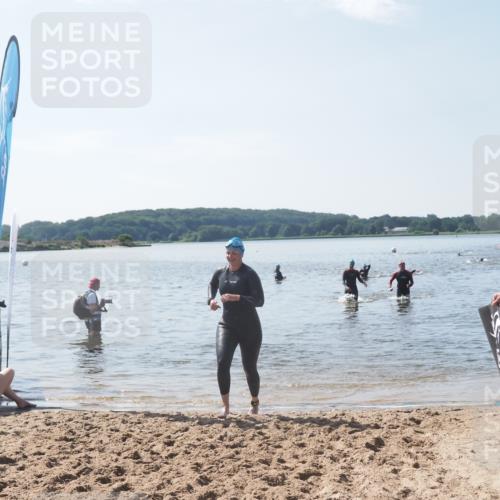 22.06.2025 - Viking Triathlon MichiJ http://msf.ph/oto/8105033 22.06.2025 10:48:47 Schwimmen 166, 412, 607 meine-sportfotos.de