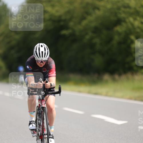 22.06.2025 - Viking Triathlon Yannick Fuchs http://msf.ph/oto/8105061 22.06.2025 11:29:03 Radfahren 14, 33, 251, 310, 394, 614 meine-sportfotos.de