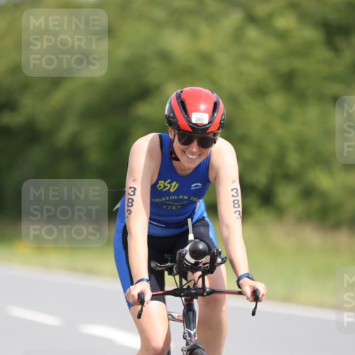 22.06.2025 - Viking Triathlon Yannick Fuchs http://msf.ph/oto/8105075 22.06.2025 12:09:24 Radfahren 31, 140, 195, 383, 446 meine-sportfotos.de