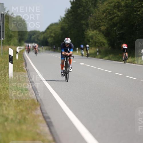 22.06.2025 - Viking Triathlon Yannick Fuchs http://msf.ph/oto/8105093 22.06.2025 11:29:07 Radfahren 14, 152, 251, 310, 394 meine-sportfotos.de