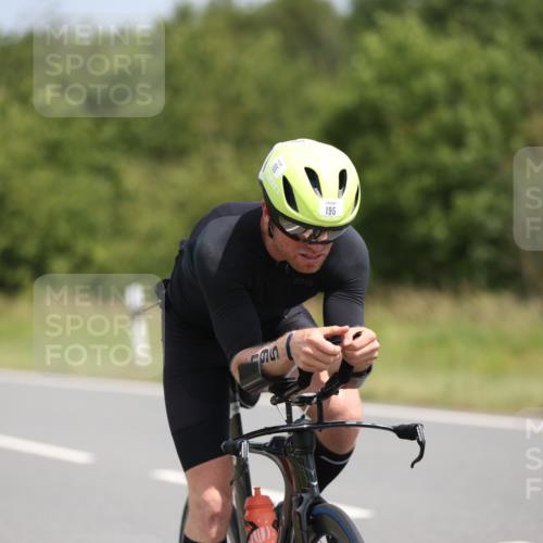 22.06.2025 - Viking Triathlon Yannick Fuchs http://msf.ph/oto/8105123 22.06.2025 12:09:28 Radfahren 31, 167, 185, 195, 383, 446 meine-sportfotos.de