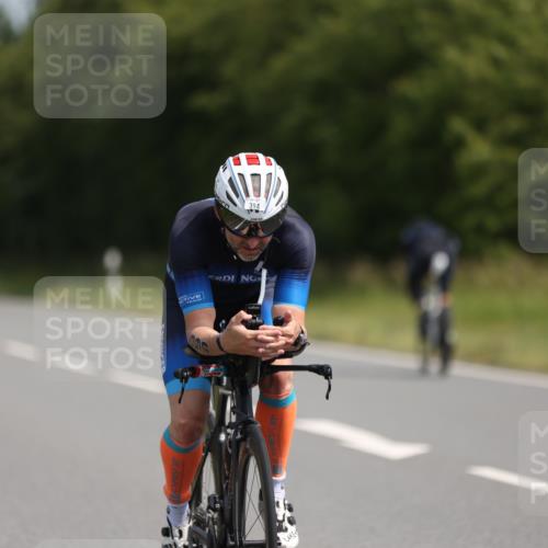 22.06.2025 - Viking Triathlon Yannick Fuchs http://msf.ph/oto/8105141 22.06.2025 11:29:10 Radfahren 152, 394 meine-sportfotos.de