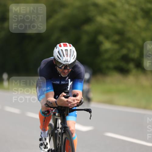22.06.2025 - Viking Triathlon Yannick Fuchs http://msf.ph/oto/8105143 22.06.2025 11:29:11 Radfahren 152, 394 meine-sportfotos.de